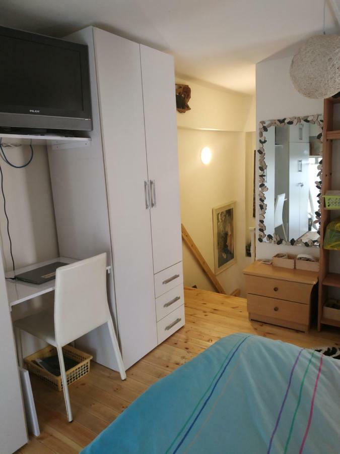 하이파 Studio Apt Great Location Heart Of Downtown District 아파트 외부 사진