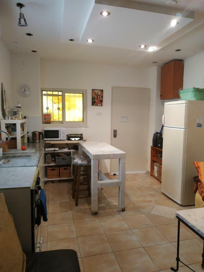 하이파 Studio Apt Great Location Heart Of Downtown District 아파트 외부 사진
